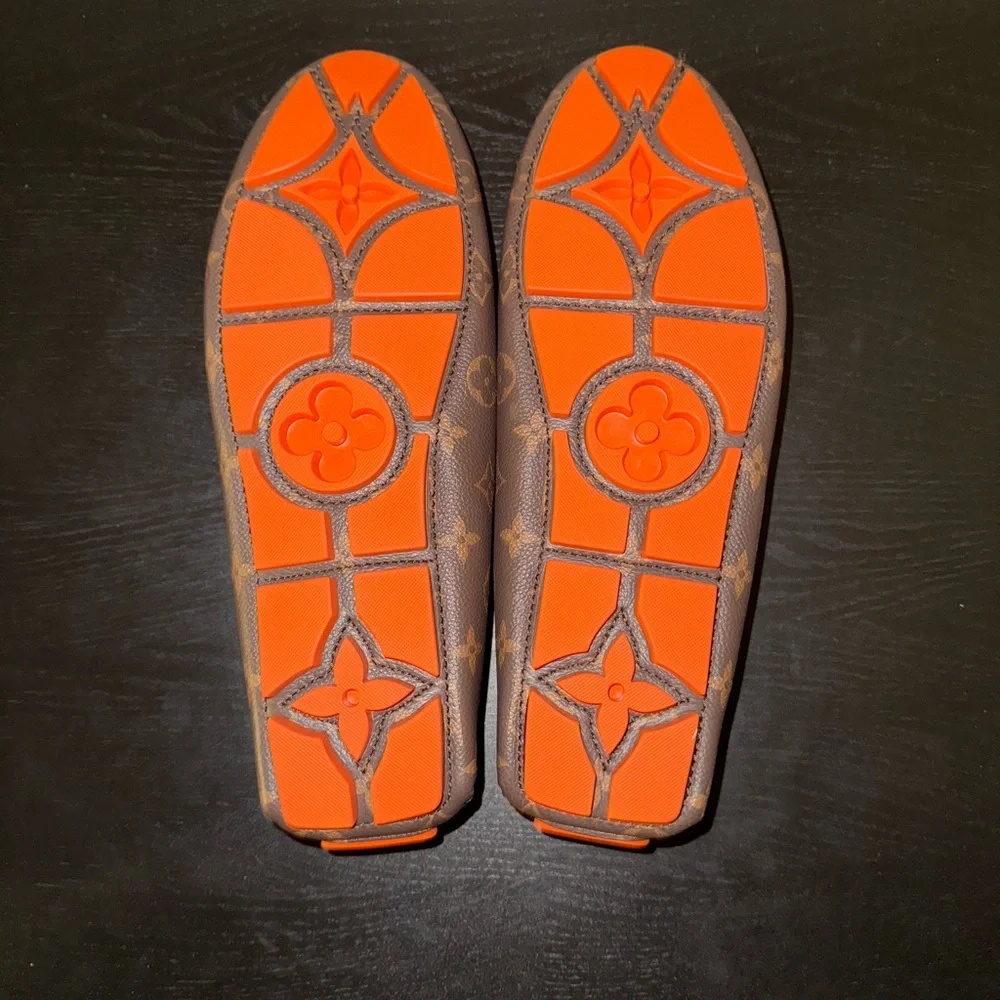 Louis Vuitton Brown and Orange Oxfords with Monogram Pattern - Picture 4 of 6